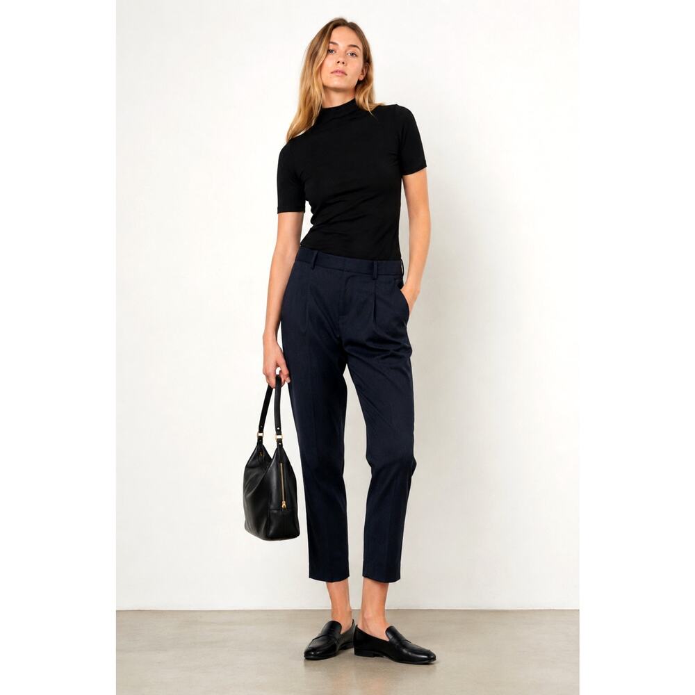 Nili Lotan 6 Slouchy Astor Pants $650 Virgin Wool Pleated Cropped Navy Blue NWT